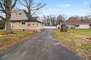 802 N Emily St, Ludington, MI 49431 - Photo 4