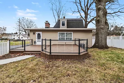 802 N Emily Street, Ludington, MI 49431 - Photo 34