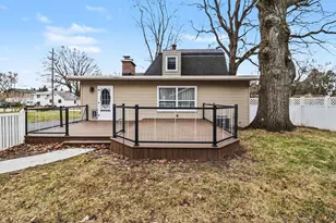 802 N Emily St, Ludington, MI 49431 - Photo 34