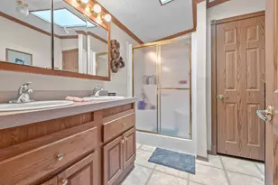 437 Richard St, Quincy, MI 49082 - Photo 28