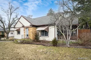 2836 Fuller Ave NE, Grand Rapids, MI 49505 - Photo 2