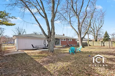 22521 E Schafer Street, Clinton, MI 48035 - Photo 6