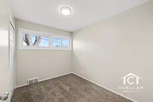 22521 E Schafer St, Clinton Twp, MI 48035 - Photo 16