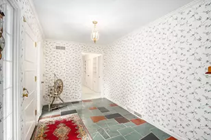 1734 Embury Rd, Kalamazoo, MI 49008 - Photo 4