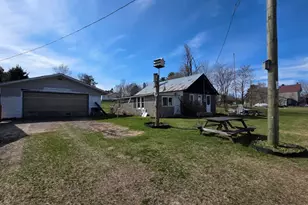 14 S 5th St, Morley, MI 49336 - Photo 30