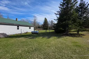 14 S 5th St, Morley, MI 49336 - Photo 26
