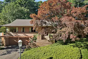 375 Woodlawn Ave, Grand Haven, MI 49417 - Photo 56