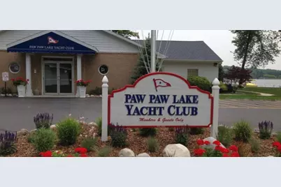 8207 Pokagon Road, Watervliet, MI 49098 - Photo 32