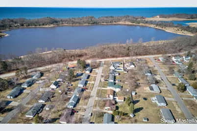 2250 Columbus Avenue, Norton Shores, MI 49441 - Photo 28