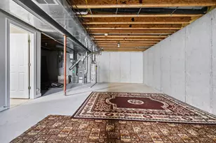 6625 Avalon Dr SE, Caledonia, MI 49316 - Photo 22