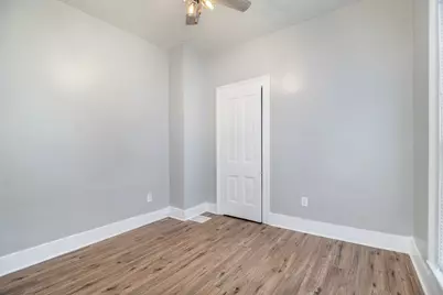 709 W Lovell Street, Kalamazoo, MI 49007 - Photo 10