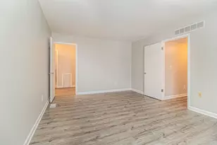 7408 Vassar Dr S, West Bloomfield, MI 48322 - Photo 24