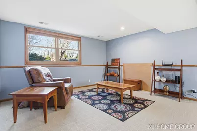 641 Pineview Drive, Holland, MI 49424 - Photo 24