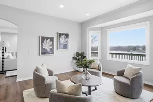 8886 Stonepoint Ct, Jenison, MI 49428 - Photo 6