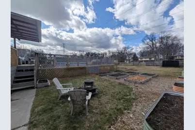 18298 Alvaro Avenue, Brownstown, MI 48193 - Photo 40