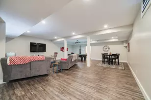 10201 Opal Ridge Dr, Onekama, MI 49675 - Photo 48