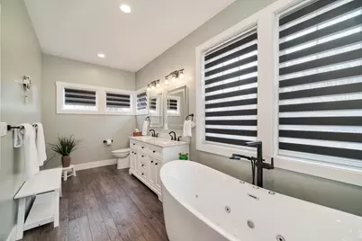 10201 Opal Ridge Drive, Onekama, MI 49675 - Photo 32