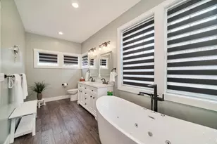 10201 Opal Ridge Dr, Onekama, MI 49675 - Photo 32