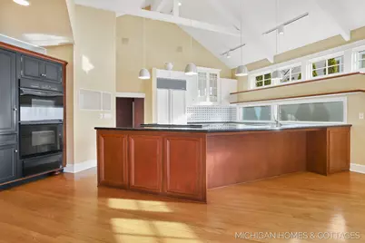 714 N Shore Drive, Holland, MI 49424 - Photo 16