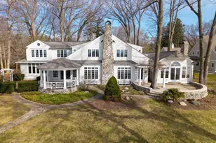 714 N Shore Dr, Holland, MI 49424 - Photo 1