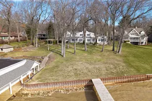 714 N Shore Dr, Holland, MI 49424 - Photo 50