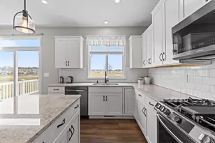 4478 Point Superior Ct, Holland, MI 49424 - Photo 18