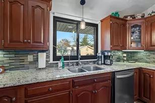 10661 Sudan St, Portage, MI 49002 - Photo 16