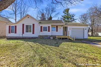 283 S Jones Street, Grant, MI 49327 - Photo 1