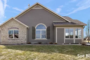 1210 Waterwalk Dr, Holland, MI 49423 - Photo 2