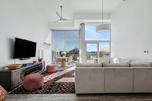 335 Bridge St NW, Grand Rapids, MI 49504 - Photo 8