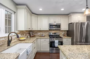 7896 Bay Mdw, Canadian Lakes, MI 49346 - Photo 12