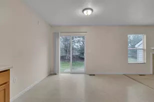 8126 Cypress Cir, Dexter, MI 48130 - Photo 8