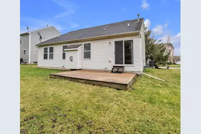 8126 Cypress Circle, Dexter, MI 48130 - Photo 32