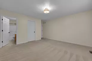 8126 Cypress Cir, Dexter, MI 48130 - Photo 16