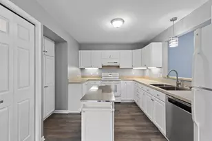 500 Richlyn Dr, Adrian, MI 49221 - Photo 4