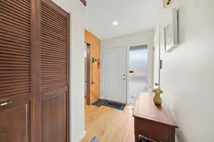 2157 Pauline Ct, Ann Arbor, MI 48103 - Photo 4