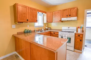 43 W Alden St, Coldwater, MI 49036 - Photo 14