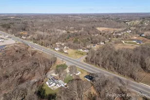 1380 Lake Michigan Dr NW, Grand Rapids, MI 49534 - Photo 54