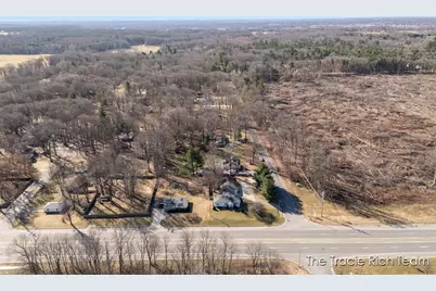 1380 Lake Michigan Drive NW, Grand Rapids, MI 49534 - Photo 54