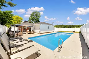 1508 Wisconsin St, Grand Haven, MI 49417 - Photo 6