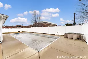 1508 Wisconsin St, Grand Haven, MI 49417 - Photo 38