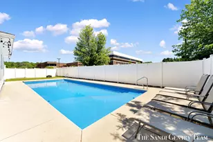 1508 Wisconsin St, Grand Haven, MI 49417 - Photo 8