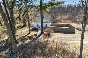 343 W Long Lake Rd, Orleans, MI 48865 - Photo 36