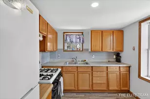 343 W Long Lake Rd, Orleans, MI 48865 - Photo 12