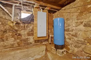 343 W Long Lake Rd, Orleans, MI 48865 - Photo 26