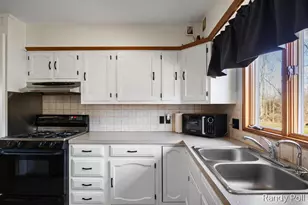 5773 E 136th St, Sand Lake, MI 49343 - Photo 4