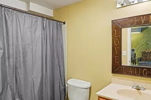 4404 Willow View Ct, Howell, MI 48843 - Photo 20