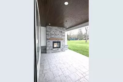 5615 Old Orchard Trail, Orchard Lake, MI 48324 - Photo 16
