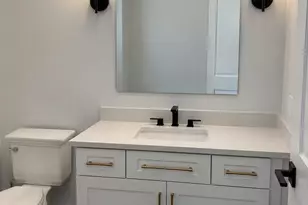 5615 Old Orchard Trail, Orchard Lake, MI 48324 - Photo 20