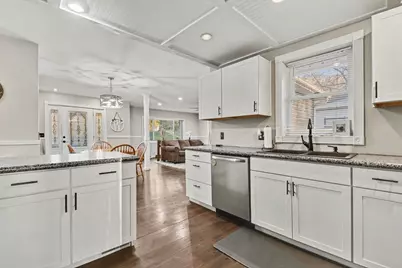 548 Hall Street, Ionia, MI 48846 - Photo 10